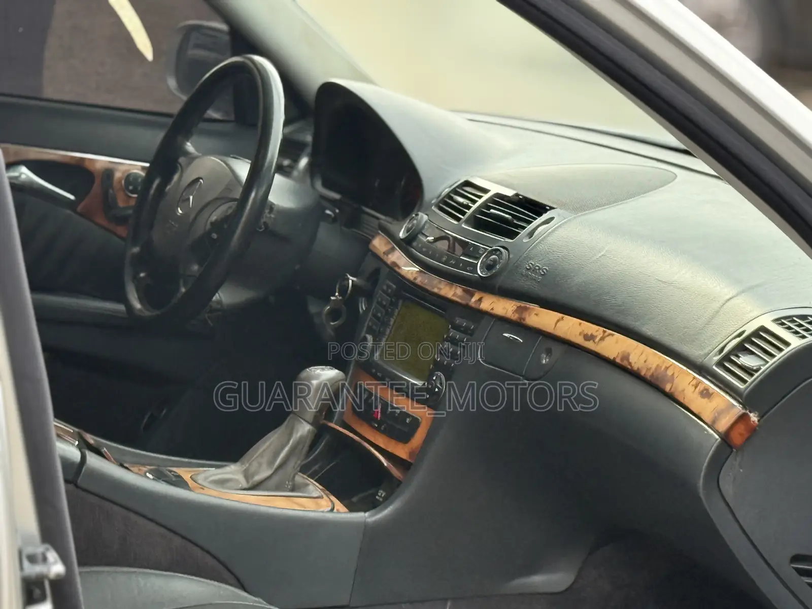 Mercedes-Benz E320 2005 Silver