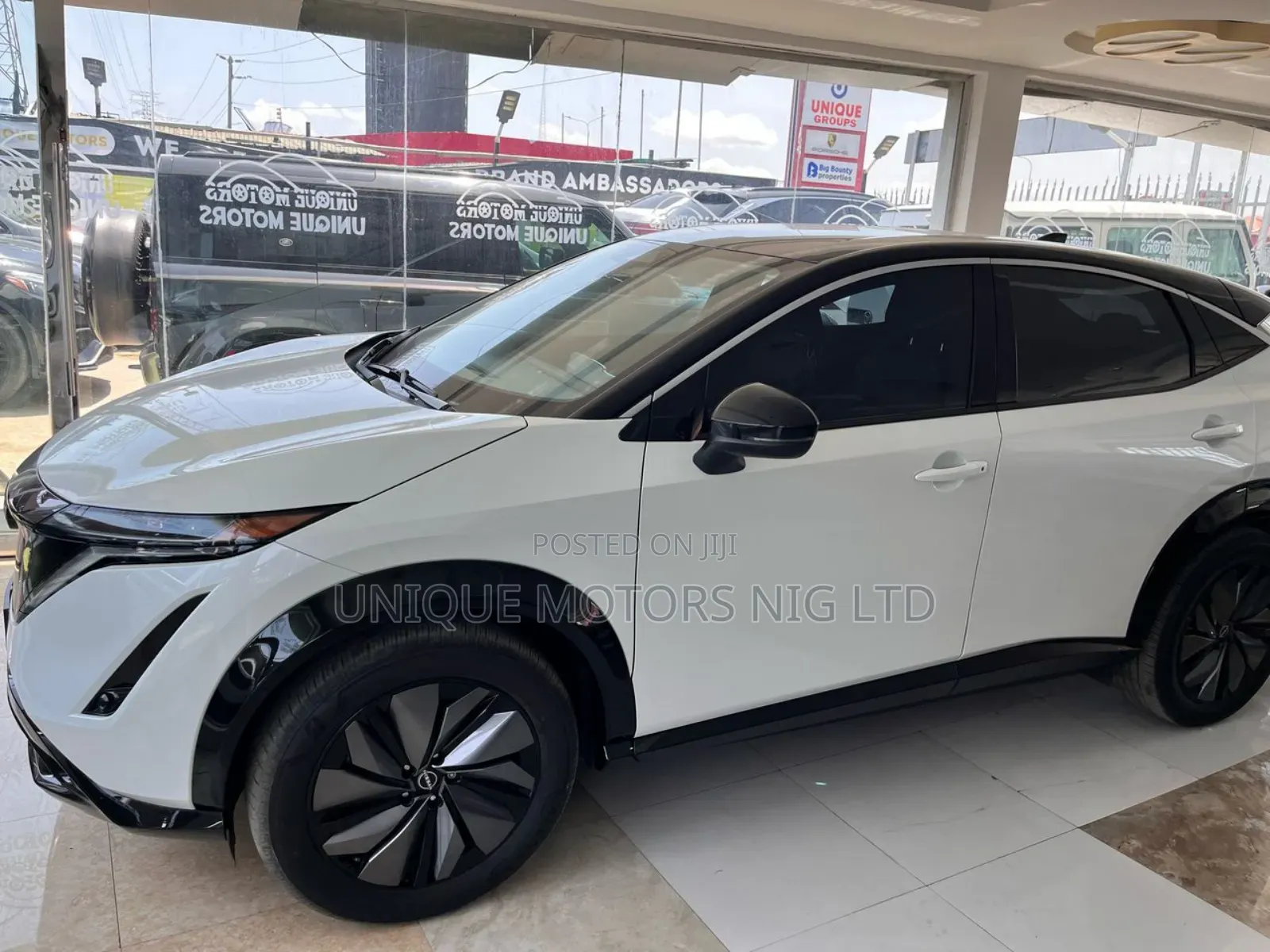Nissan Ariya 90 kWh Perdormance AWD 2023 White