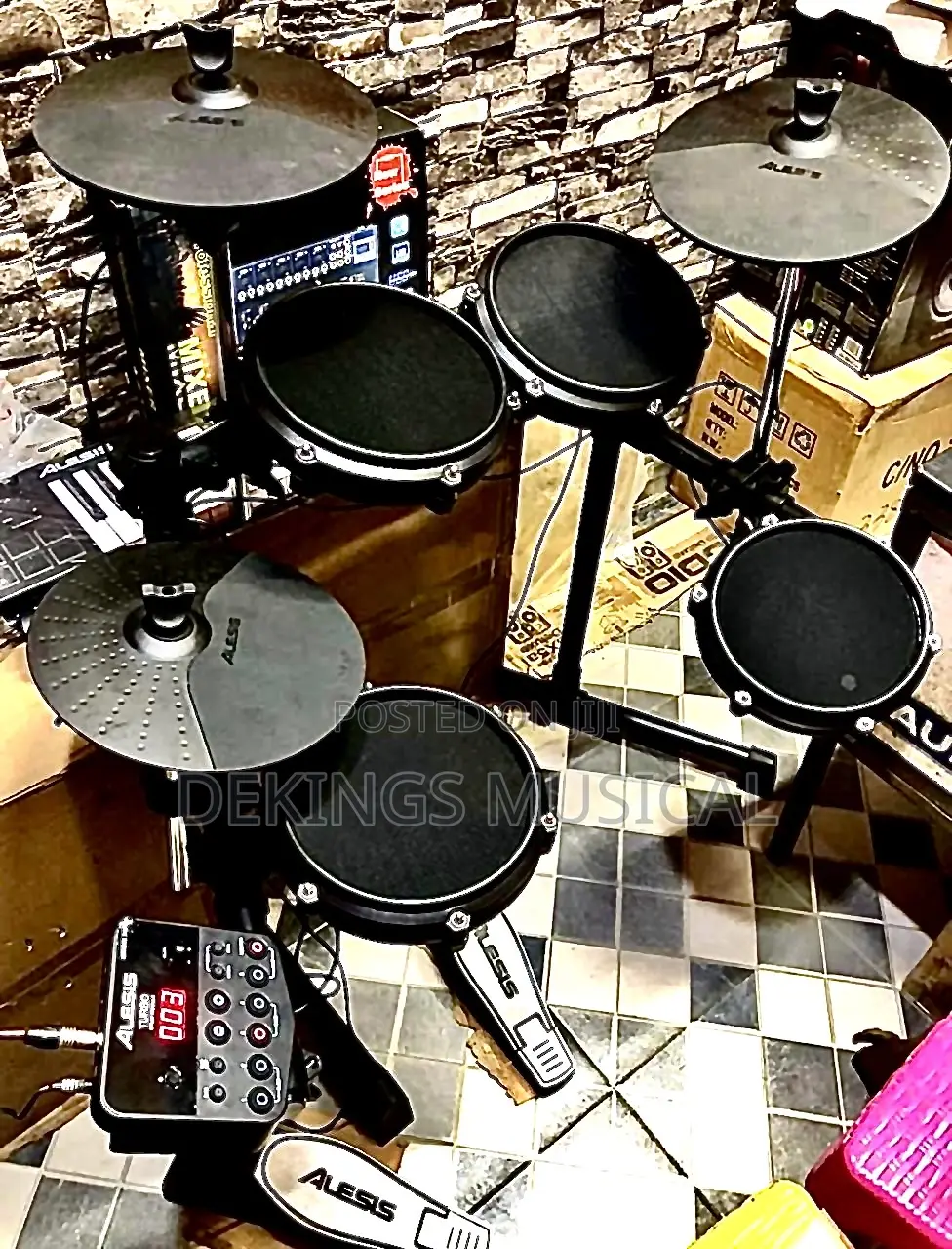 Alesis Turbo Mesh 8 Piece Drum Kit