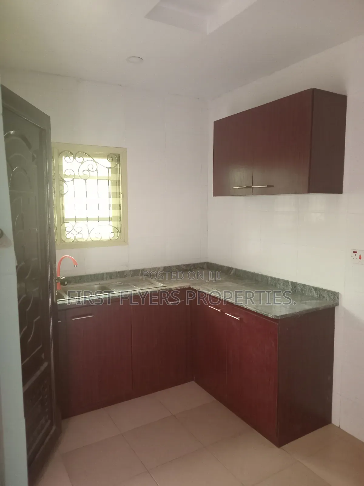 Furnished 3bdrm Block of Flats in Nice Estate Ojuore for rent