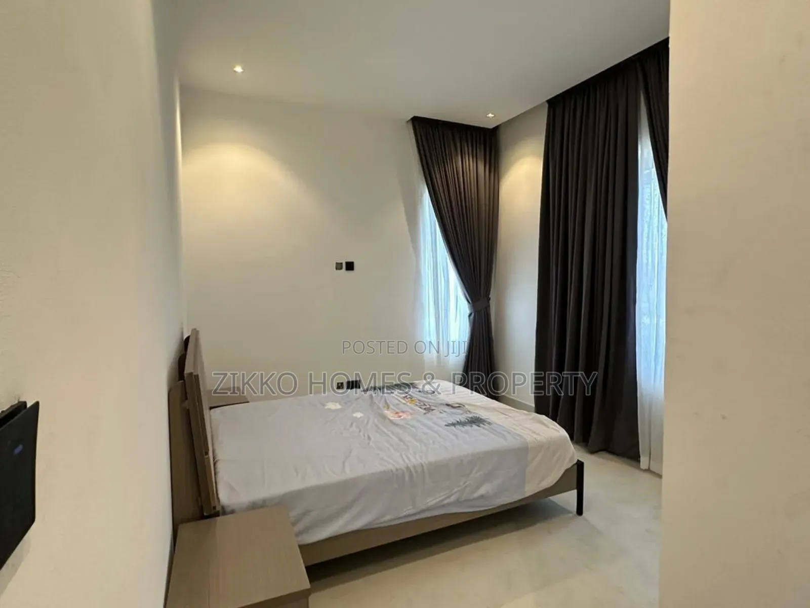 4bdrm Duplex in Lekki for sale