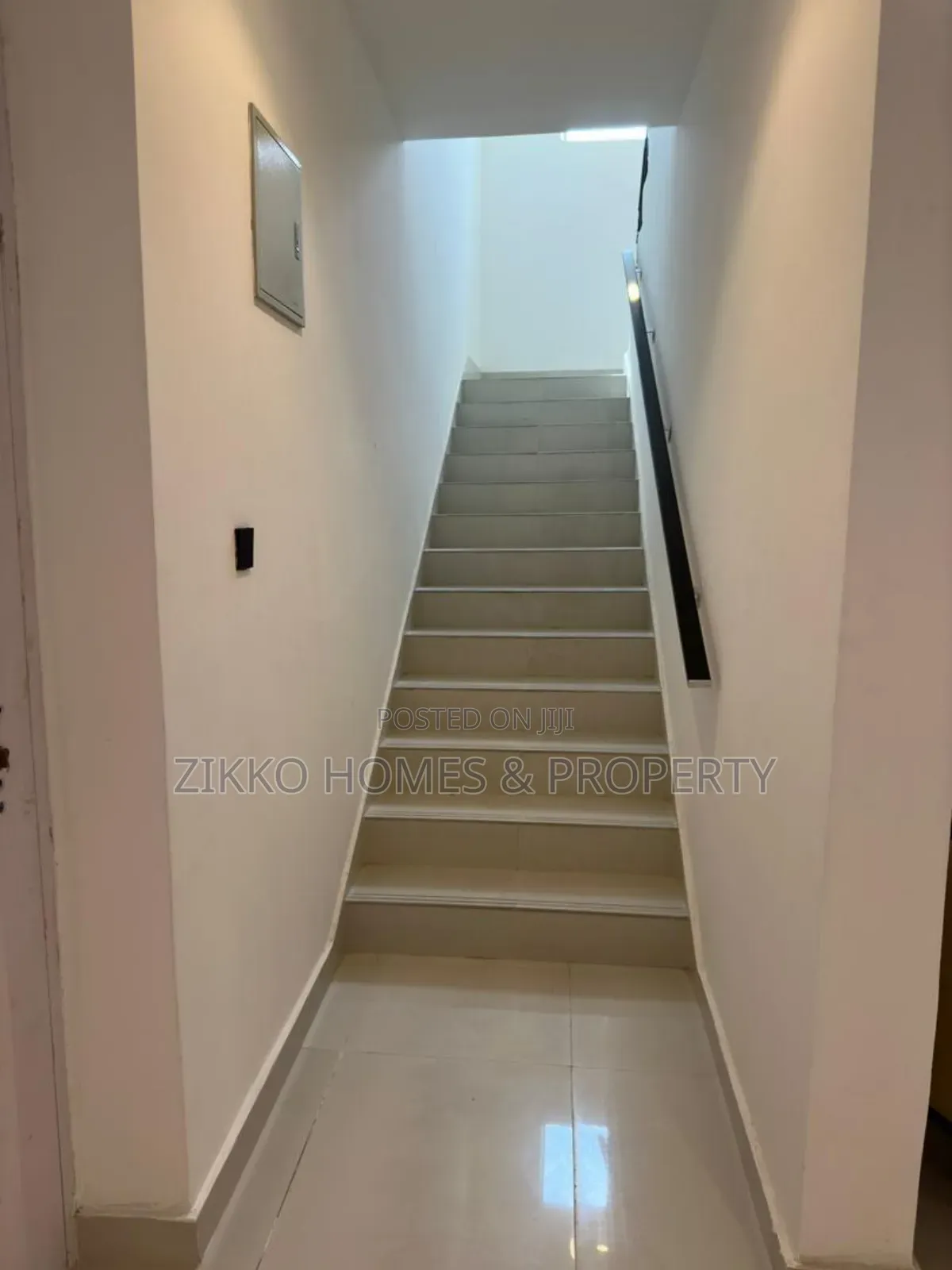 4bdrm Duplex in Lekki for sale