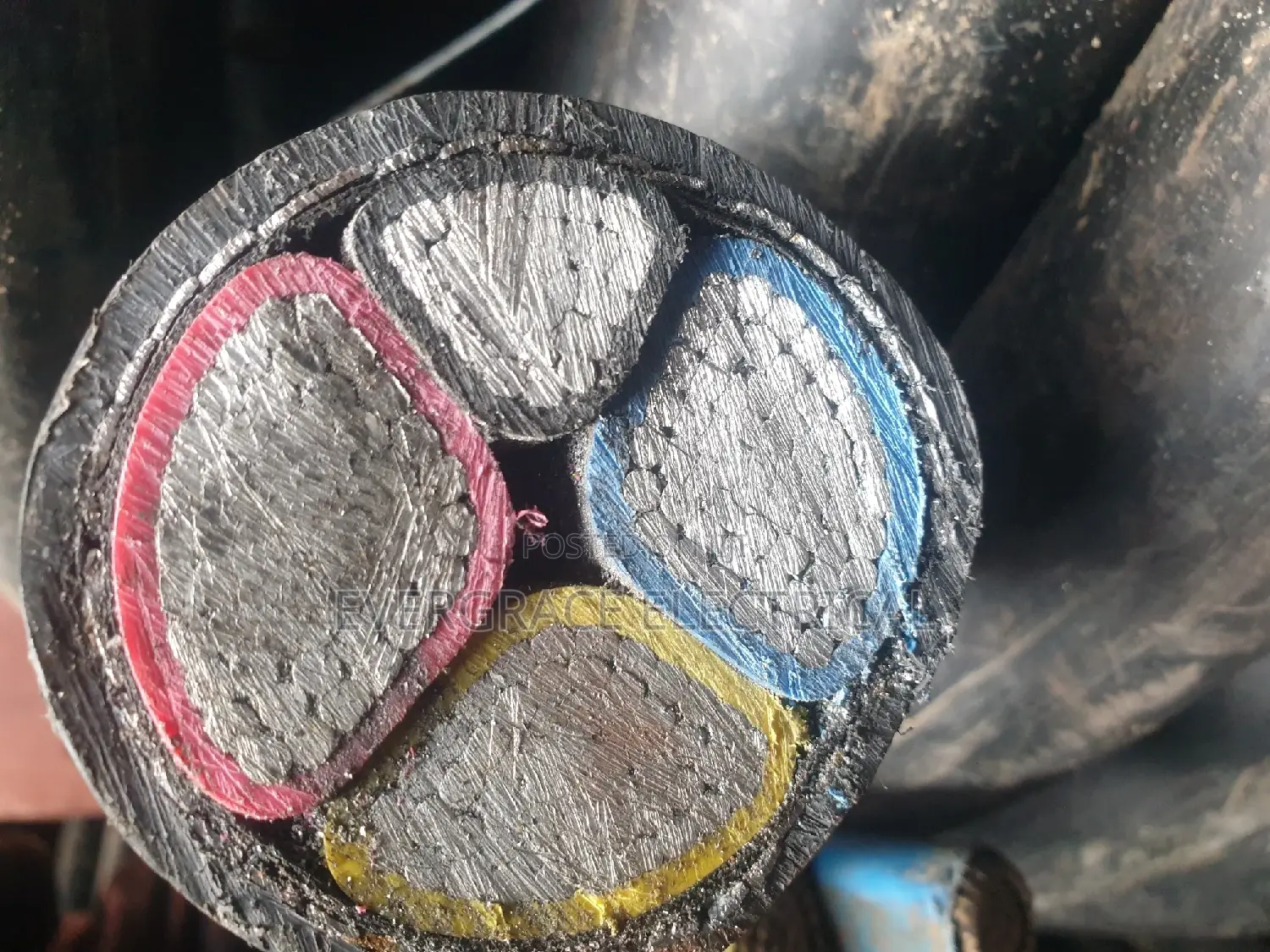 400mm 3/1core Armoured Aluminium Cable