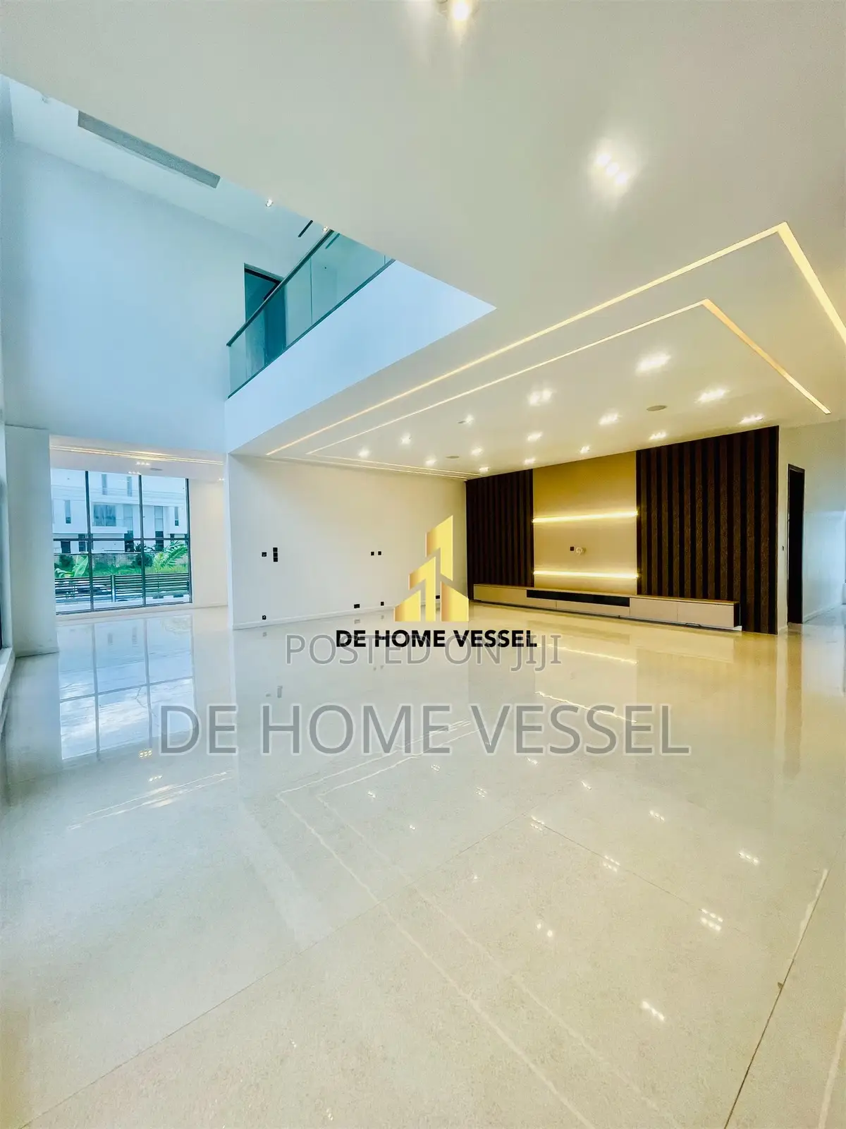5bdrm Duplex in Osapa london for sale