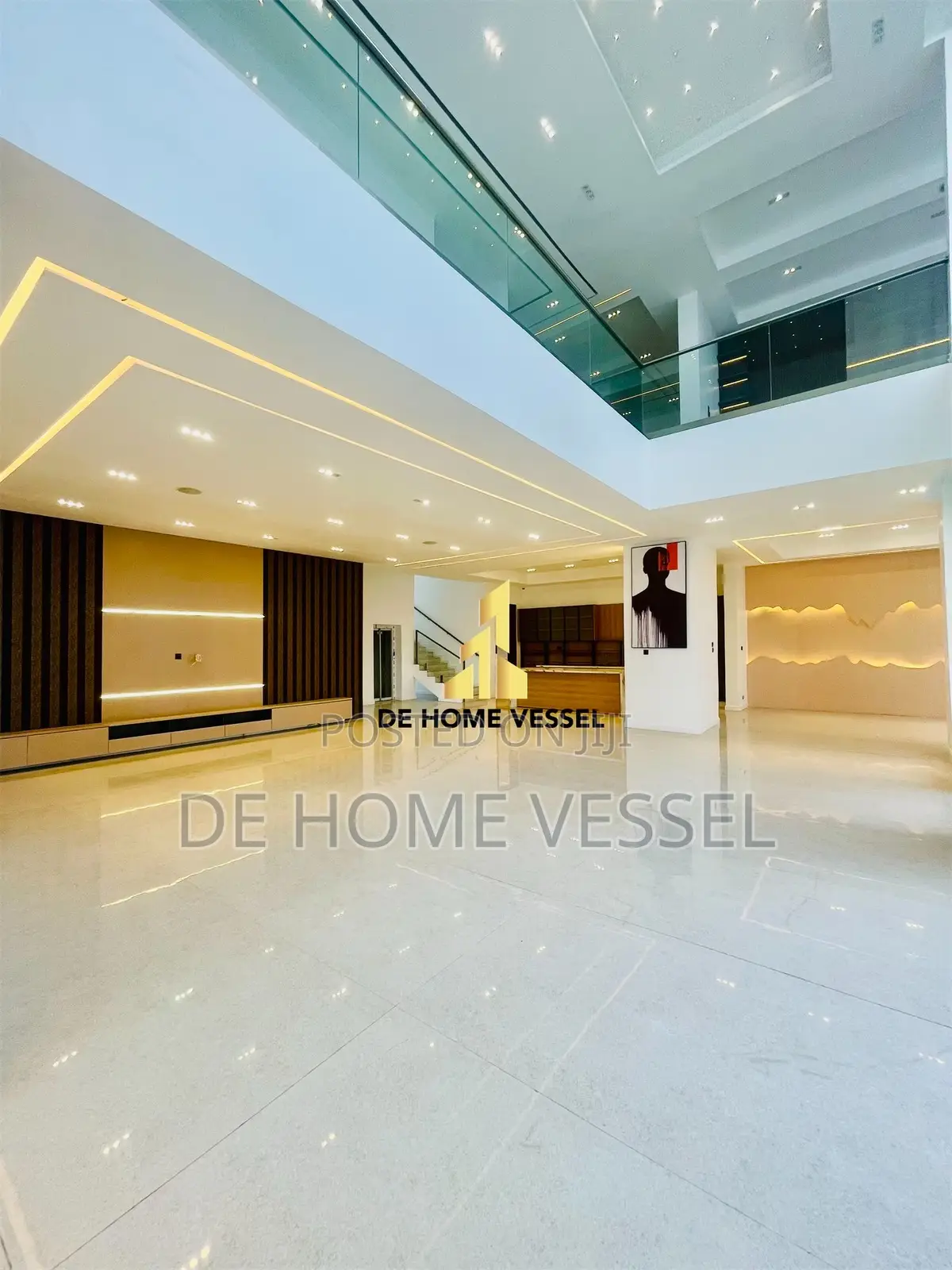5bdrm Duplex in Osapa london for sale