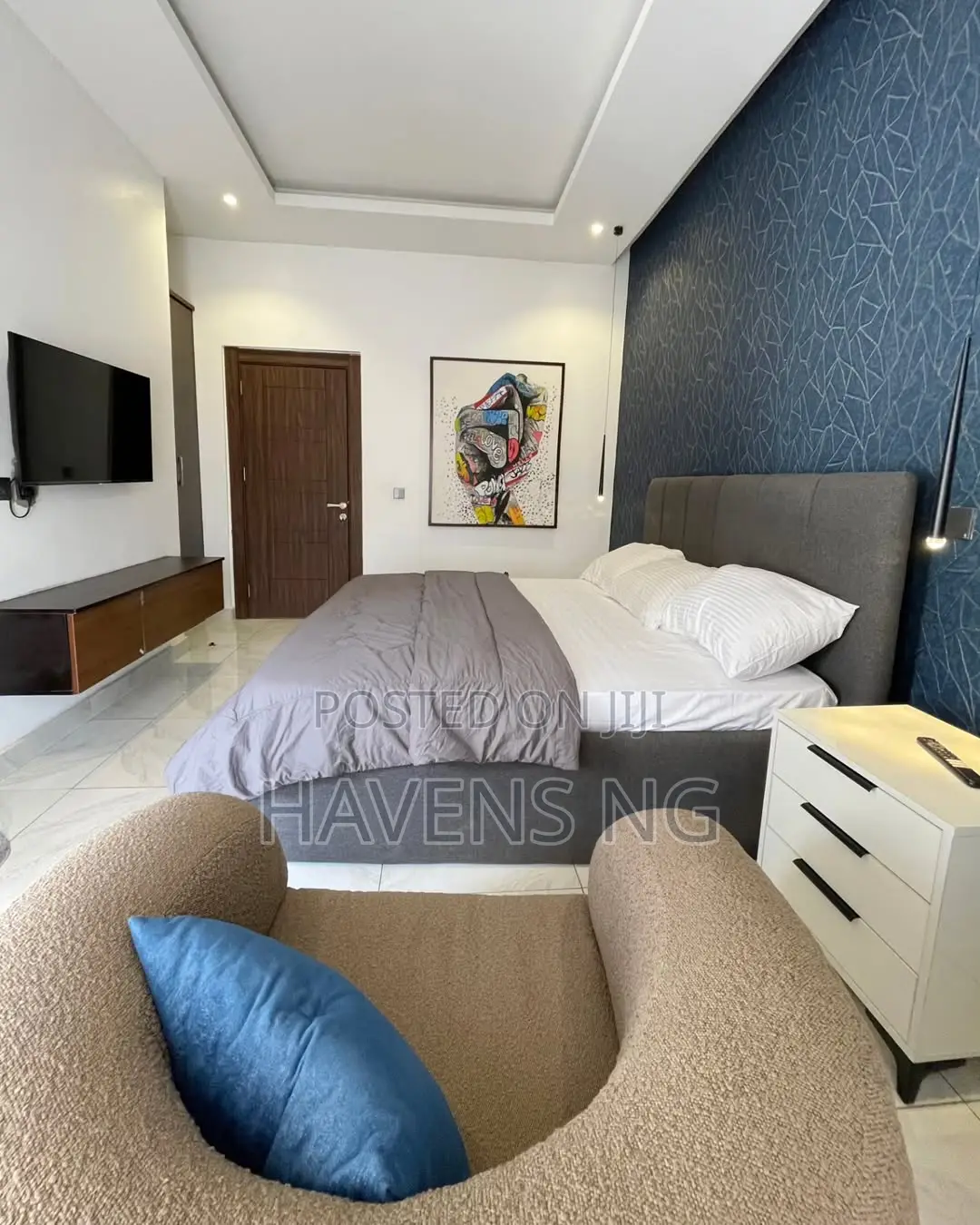 Experience Smart Luxury in Our 3-Bedroom Apartment