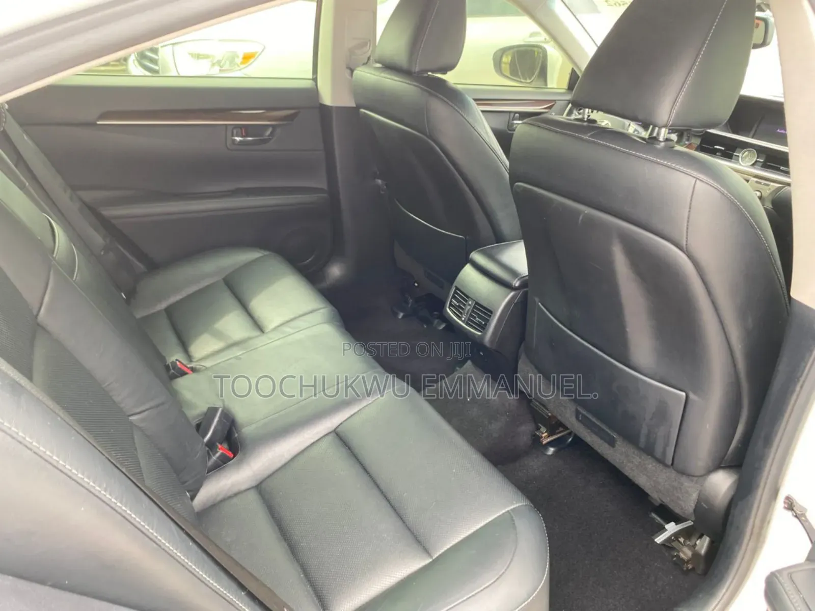 Lexus ES 350 FWD 2013 White