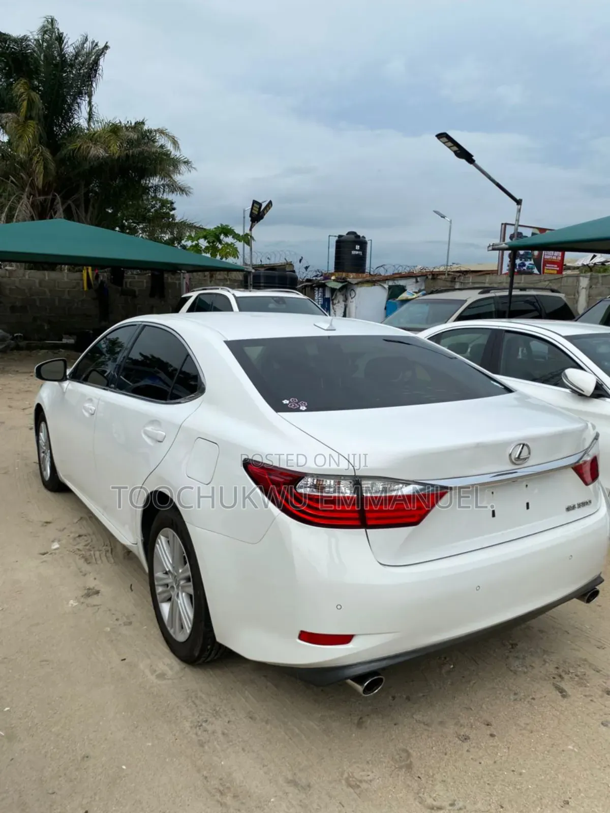 Lexus ES 350 FWD 2013 White
