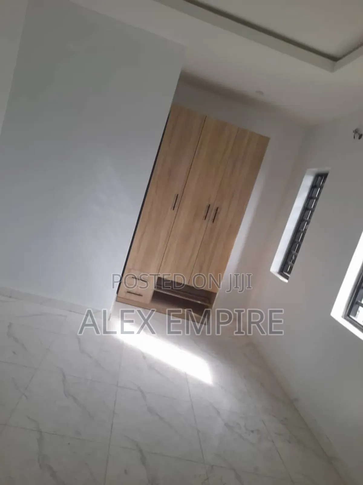 3bdrm Apartment in Ago Palace for rent