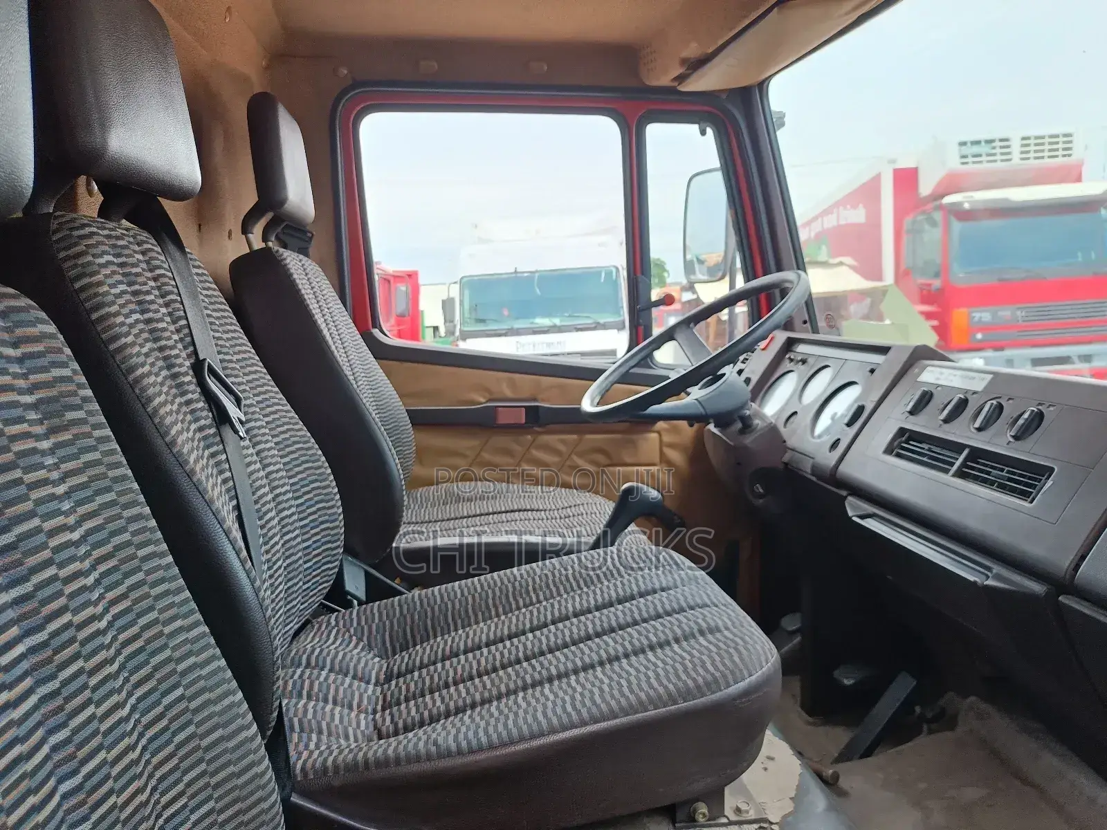 Mercedes Benz 1114 Container Truck German Specification