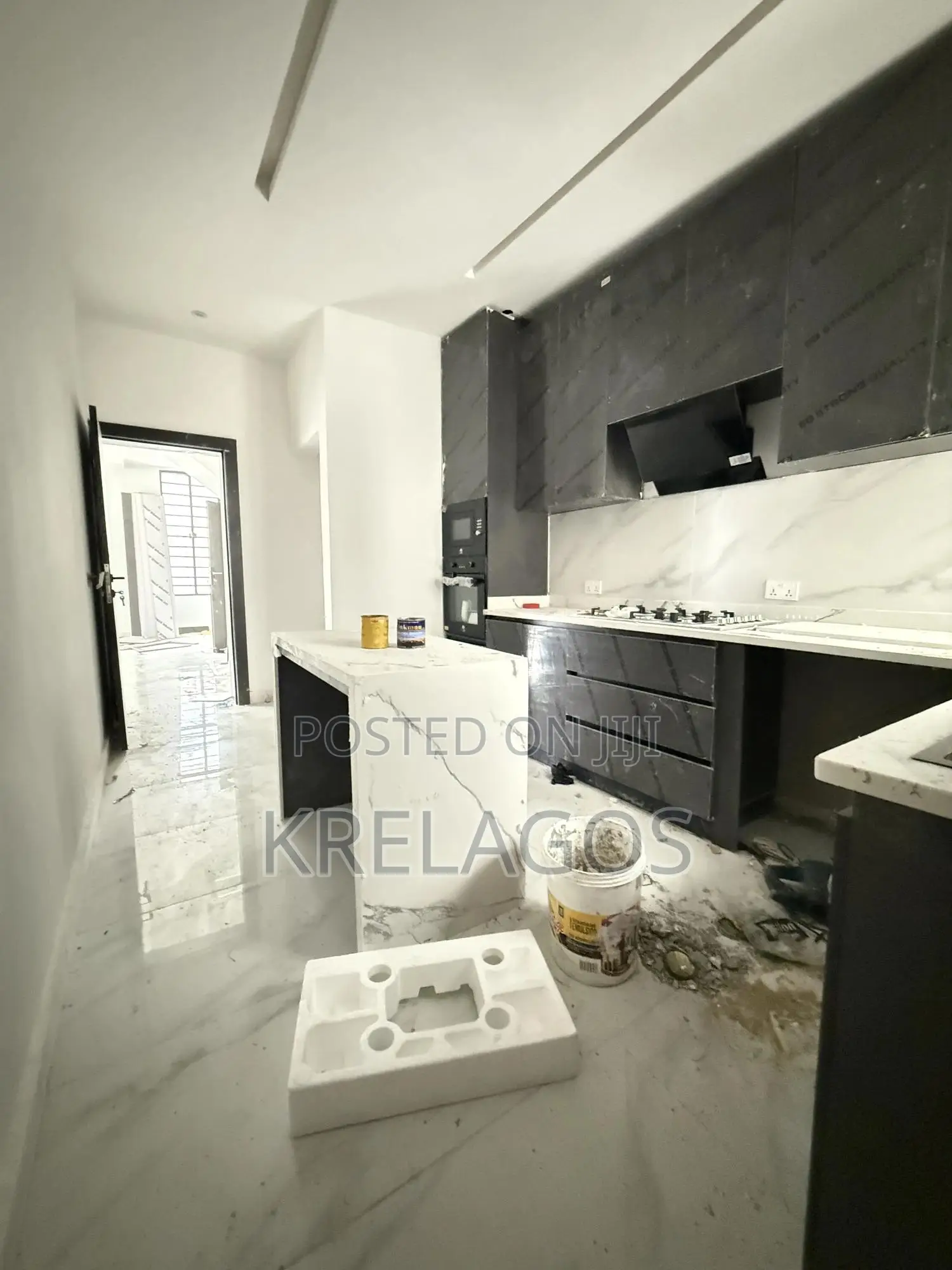 4bdrm Duplex in Off Lekki-Epe Expressway for sale