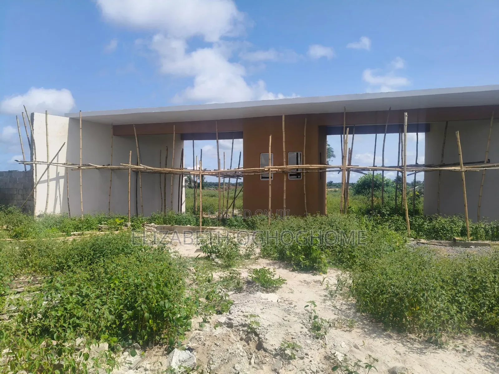 Land Available at Lekki Epe Expressway