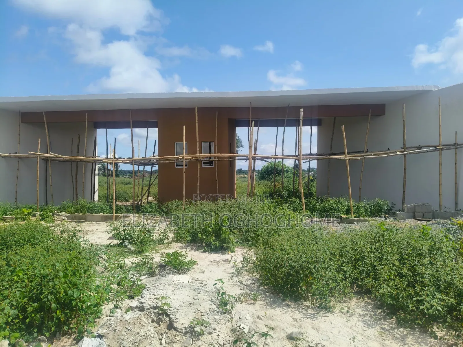 Land Available at Lekki Epe Expressway