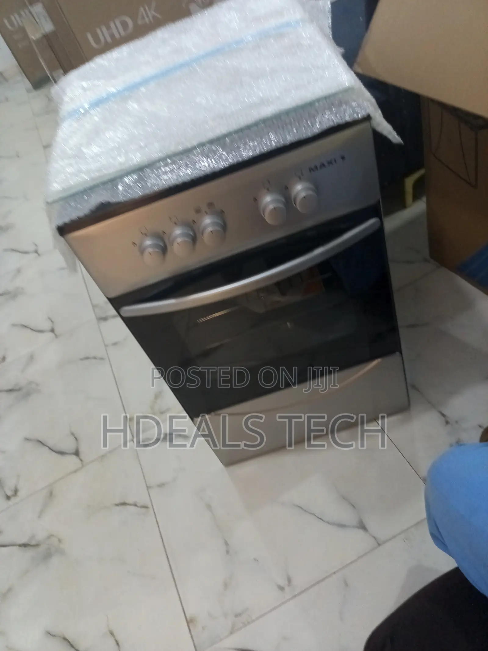 Maxi 50x50 4-Burner Gas Stove – Stylish Cooking Solution