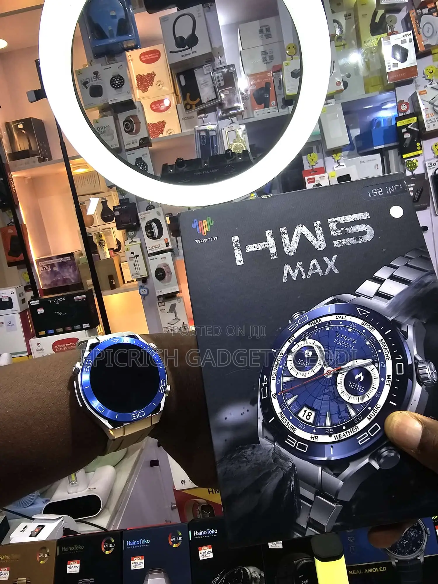 Hw 5 Max Smart Watch With Three Straps