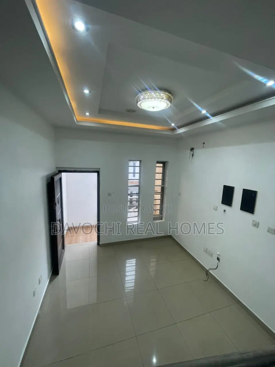 4bdrm Duplex in Chevron Toll Gate for rent