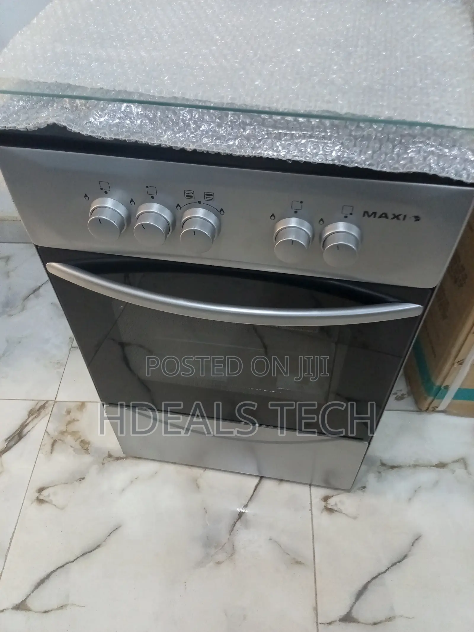 Maxi 4-Burner Gas Stove – Space-Saving and Highly Efficient