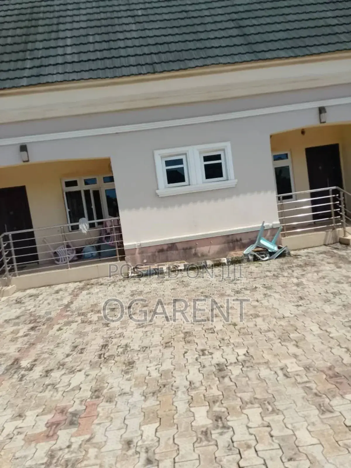 3bdrm Apartment in Benin City for rent