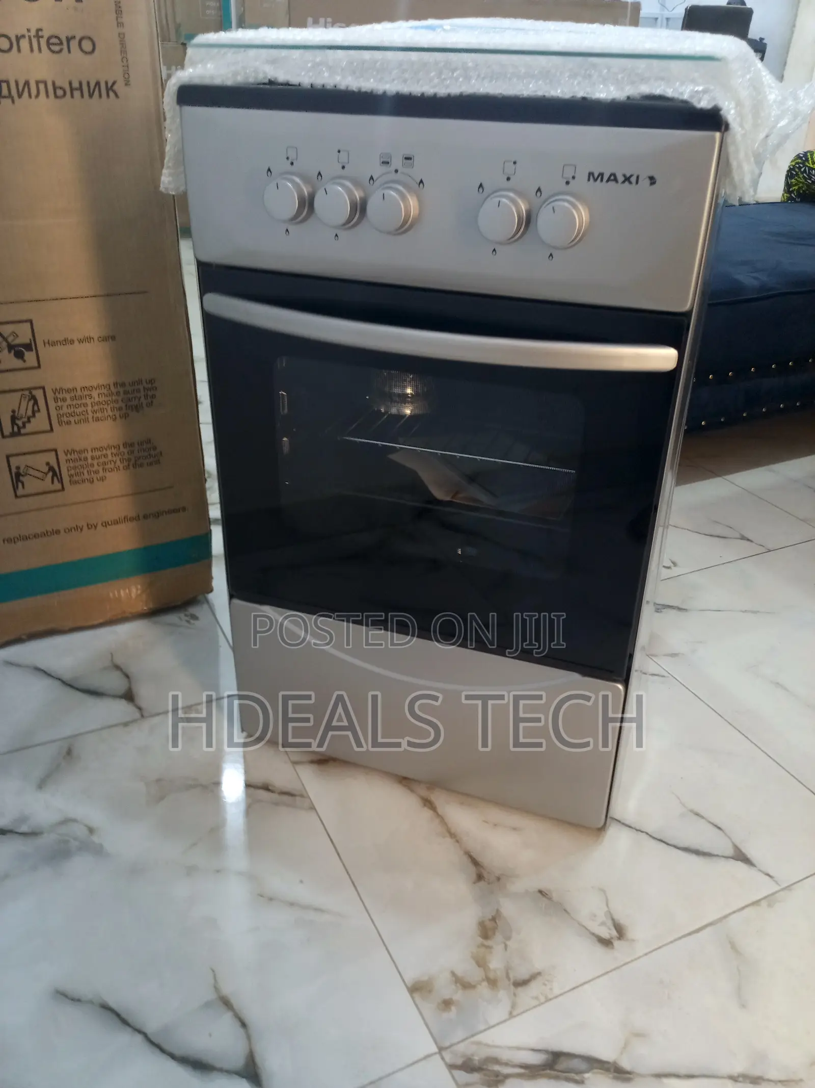Maxi 4-Burner Gas Cooker – Ready for Any Cooking Challenge