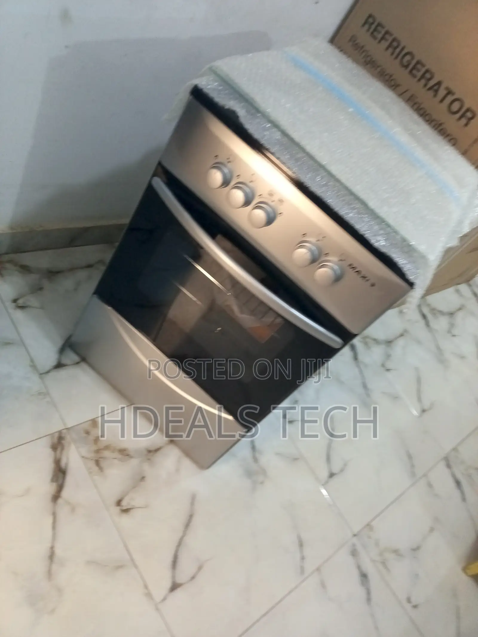 Maxi F5c4g2 Gas Cooker – Simple,Stylish,And Highly Effective