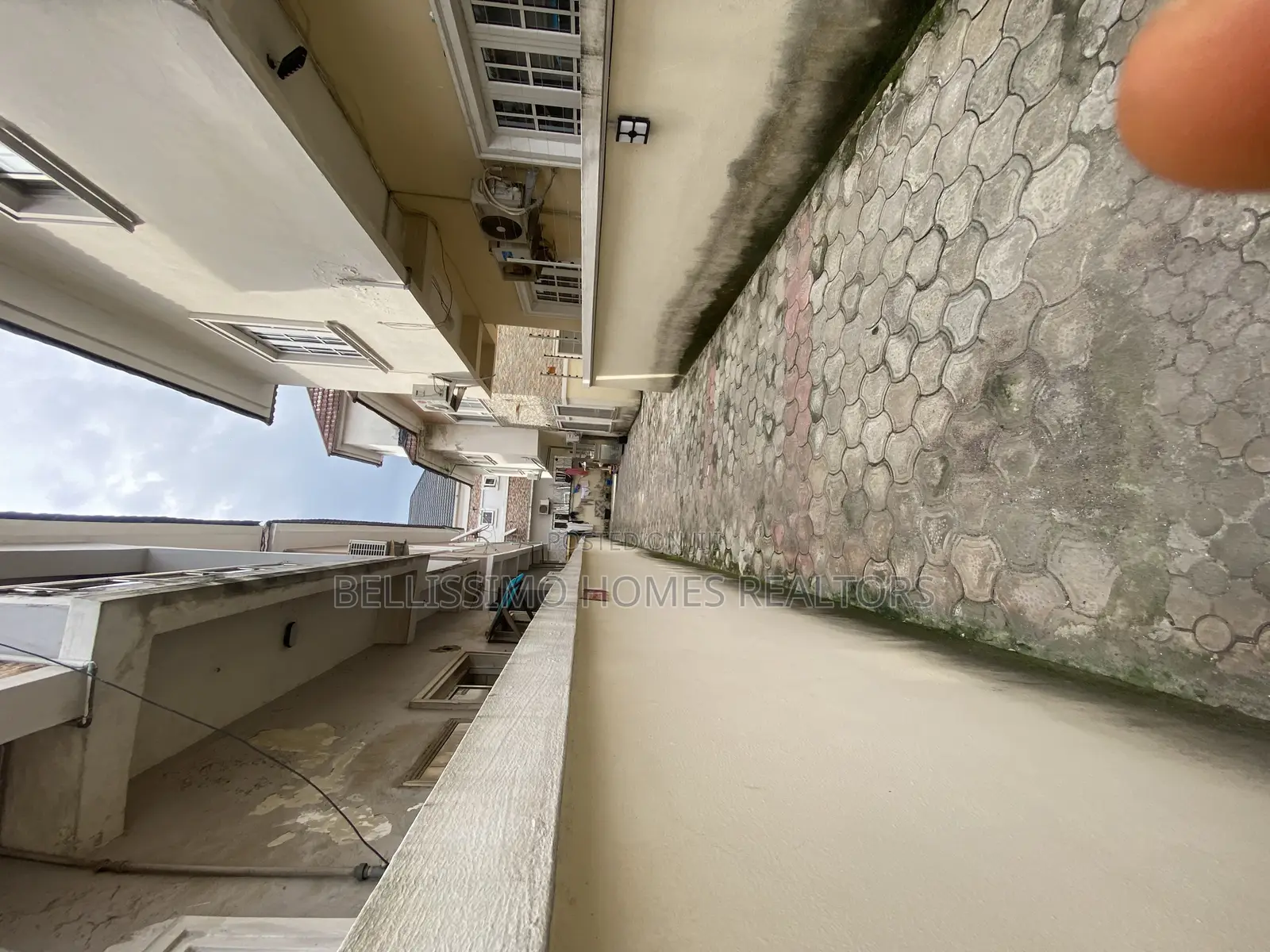 12bdrm House in Chevron, Lekki Phase 1 for sale