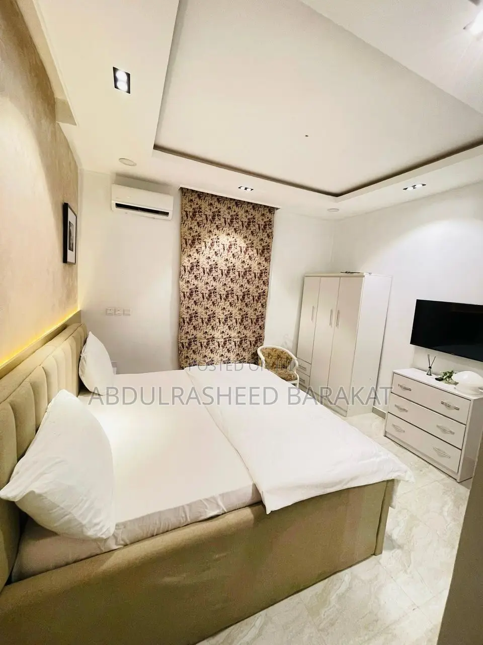 Luxury 3 Bedroom Apartment
