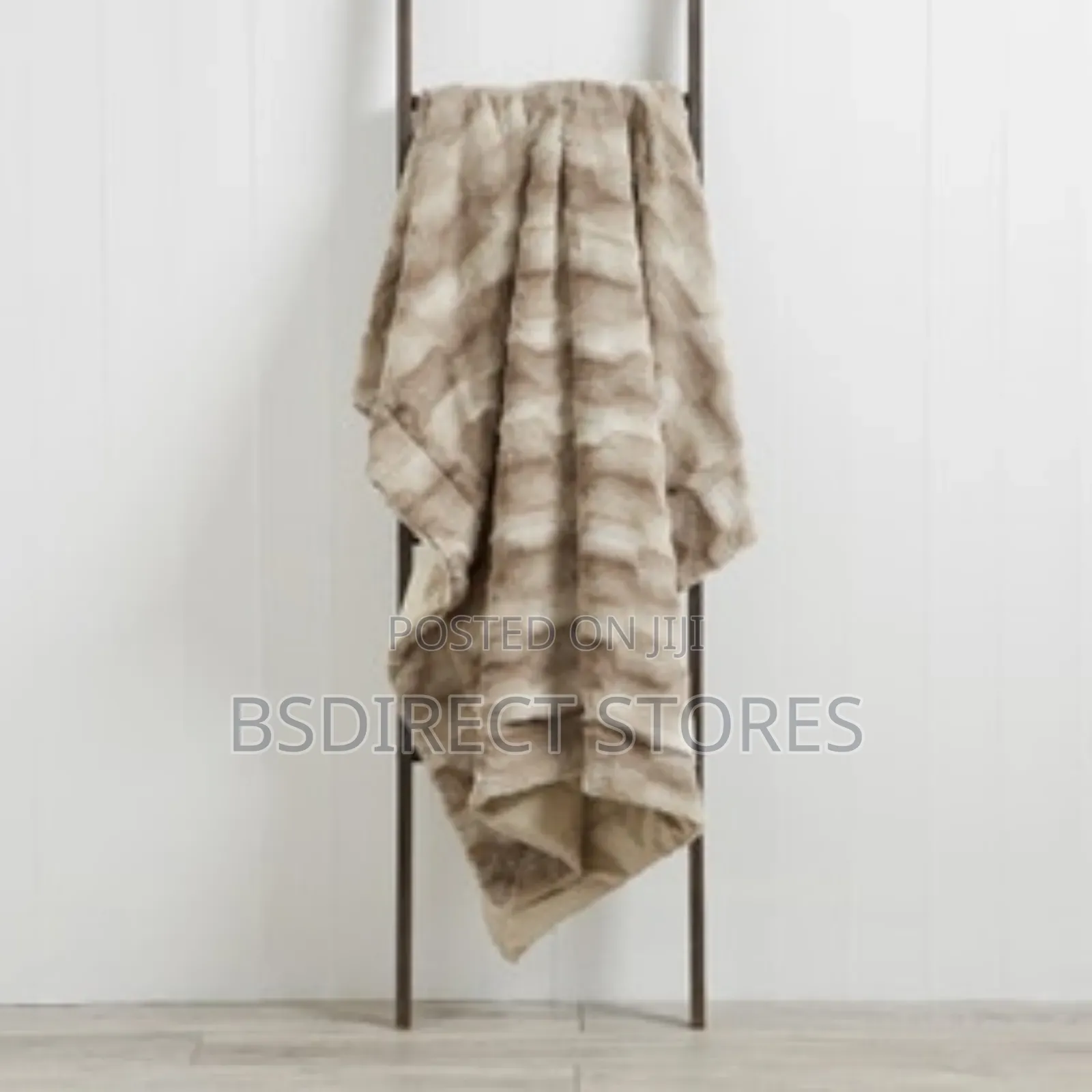 Dunelm Plush Faux Fur Throw 130cm X 180cm Throw