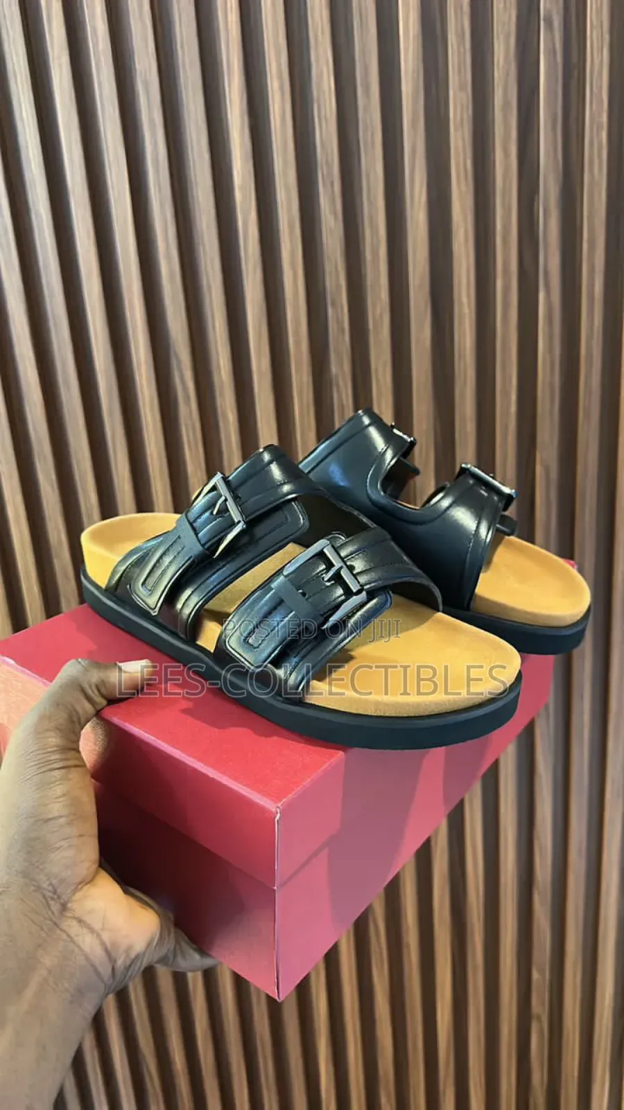 Top Quality Valentino Leather Slippers