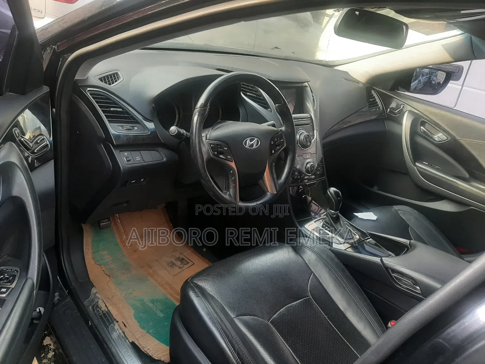 Hyundai Grandeur 2.2 CRDi 2012 Black