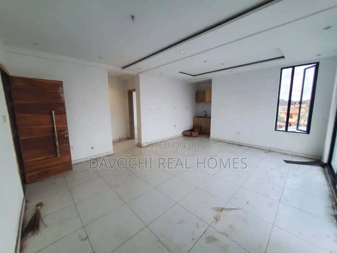 2bdrm Apartment in Chomley Court, for rent