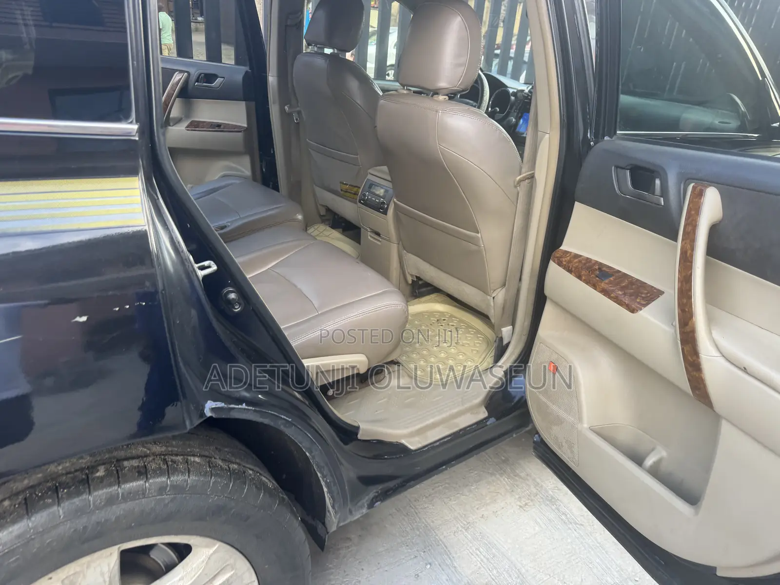 Toyota Highlander Limited 2010 Black