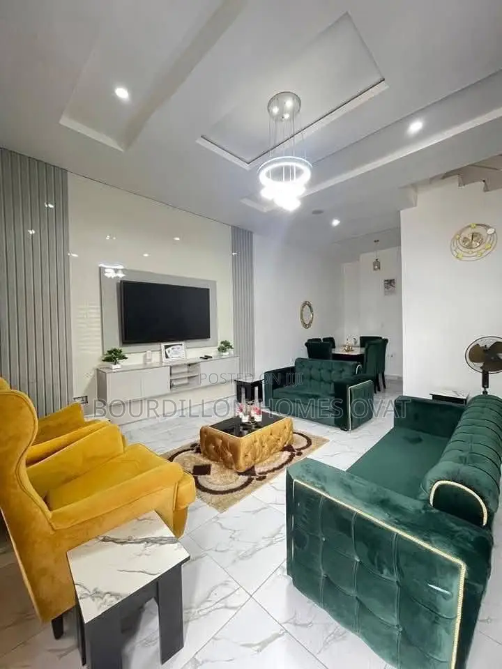2bdrm Duplex in Ikate for sale