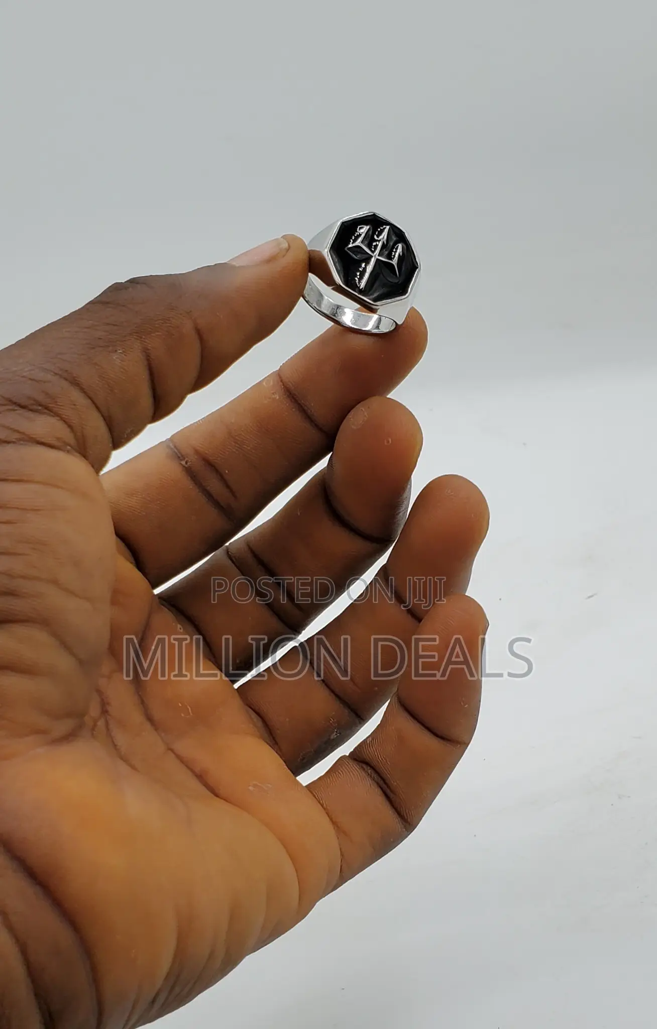 Classic Ski Signature Men’S Punk Ring