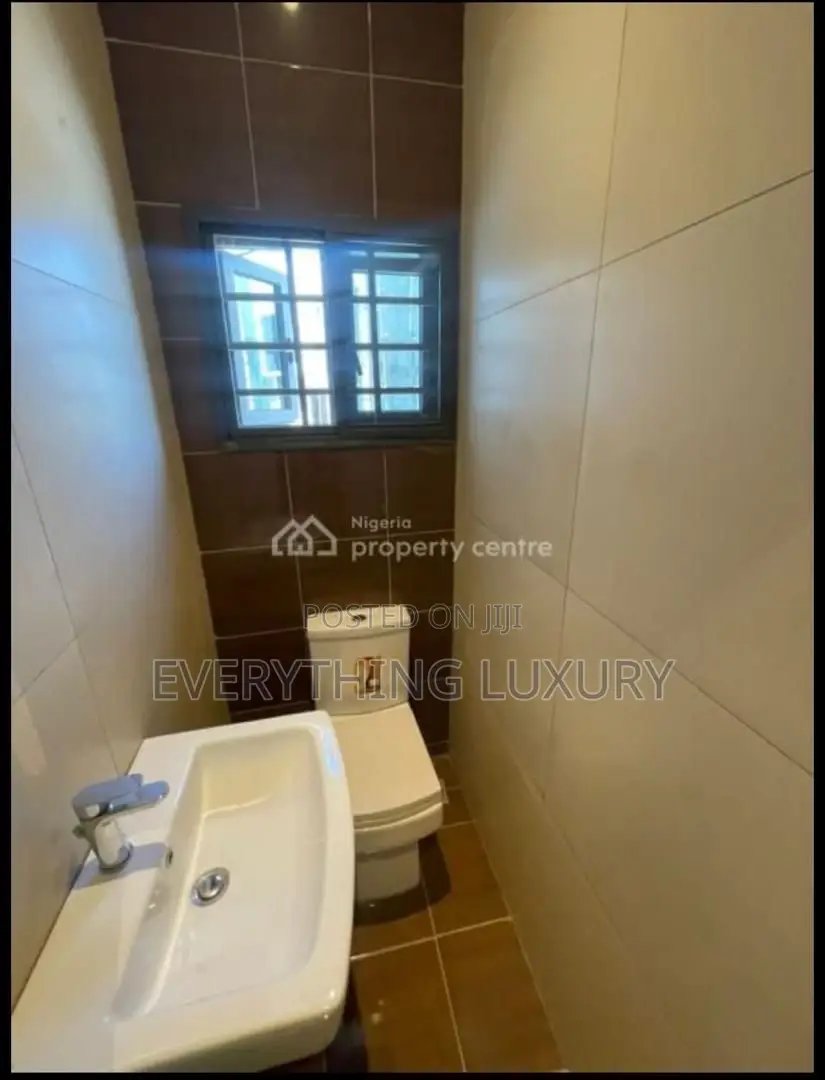 2bdrm Block of Flats in Jahi for rent