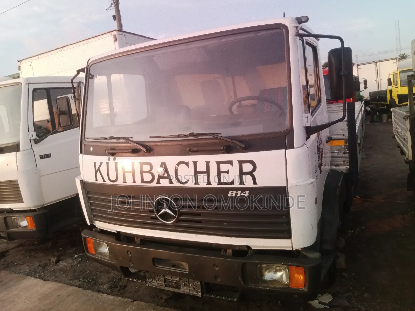 814 Mercedes Benz