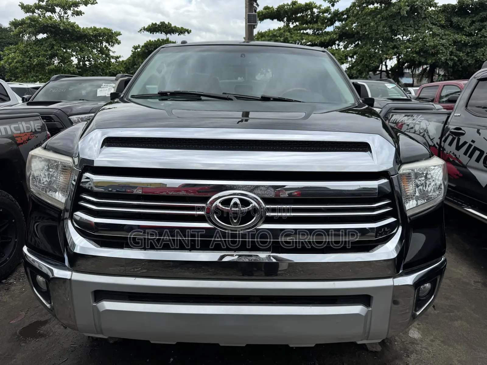 Toyota Tundra 1794 5.7L V8 w/FFV 4x4 CrewMax 5.6 ft. box 145.7 in. WB