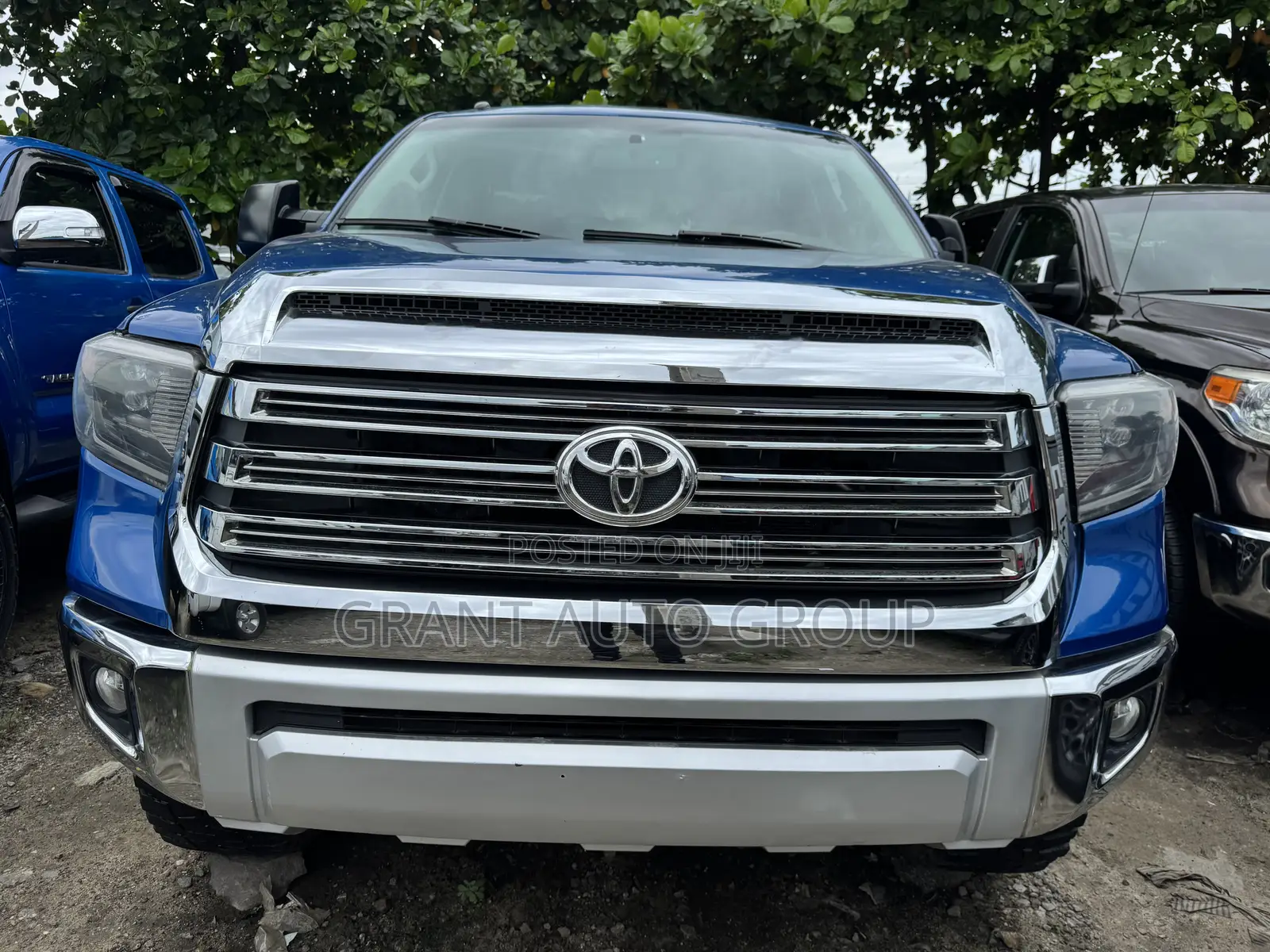 Toyota Tundra 1794 5.7L V8 w/FFV 4x4 CrewMax 5.6 ft. box 145.7 in. WB