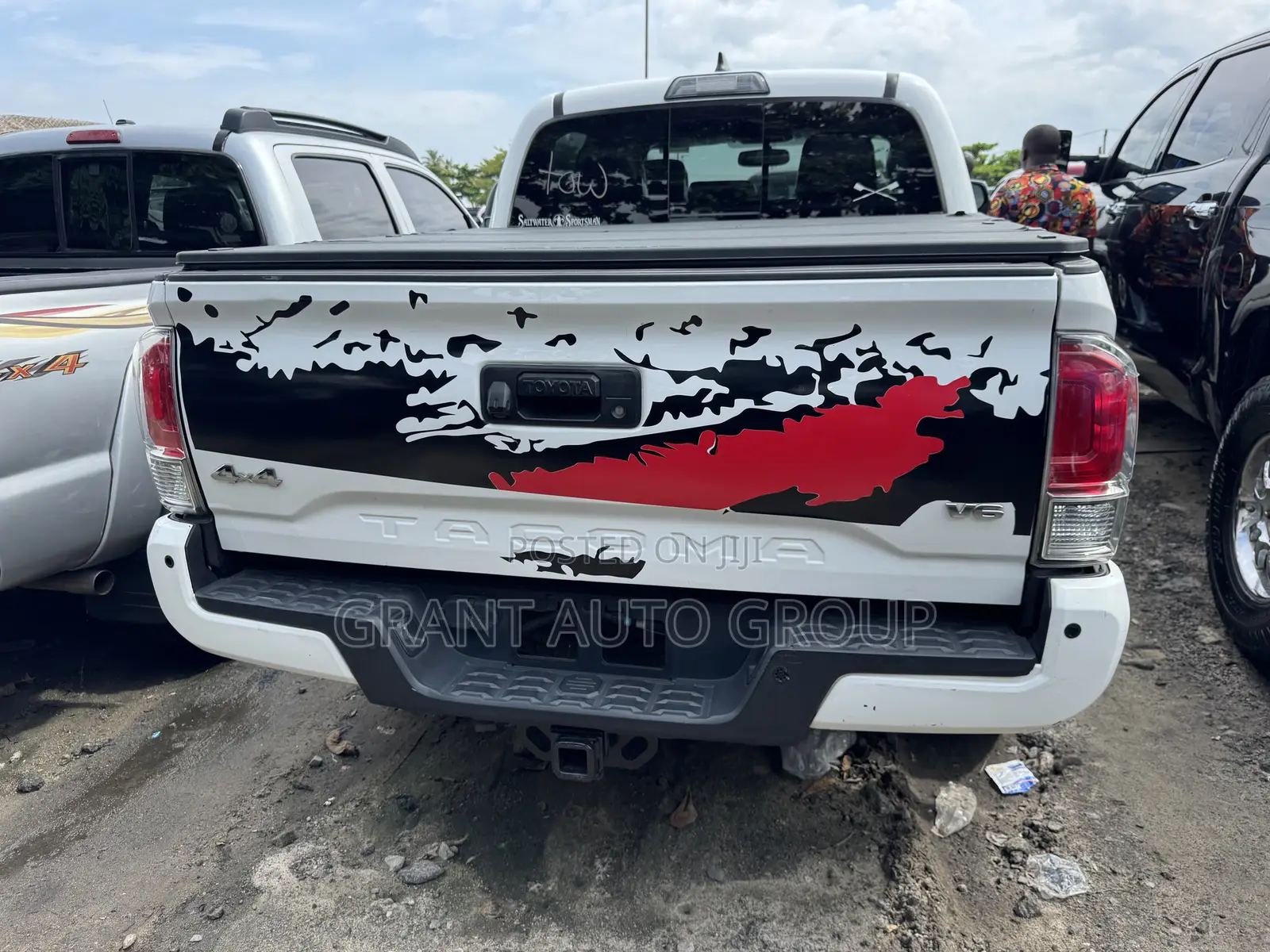 Toyota Tacoma Limited 2018 White