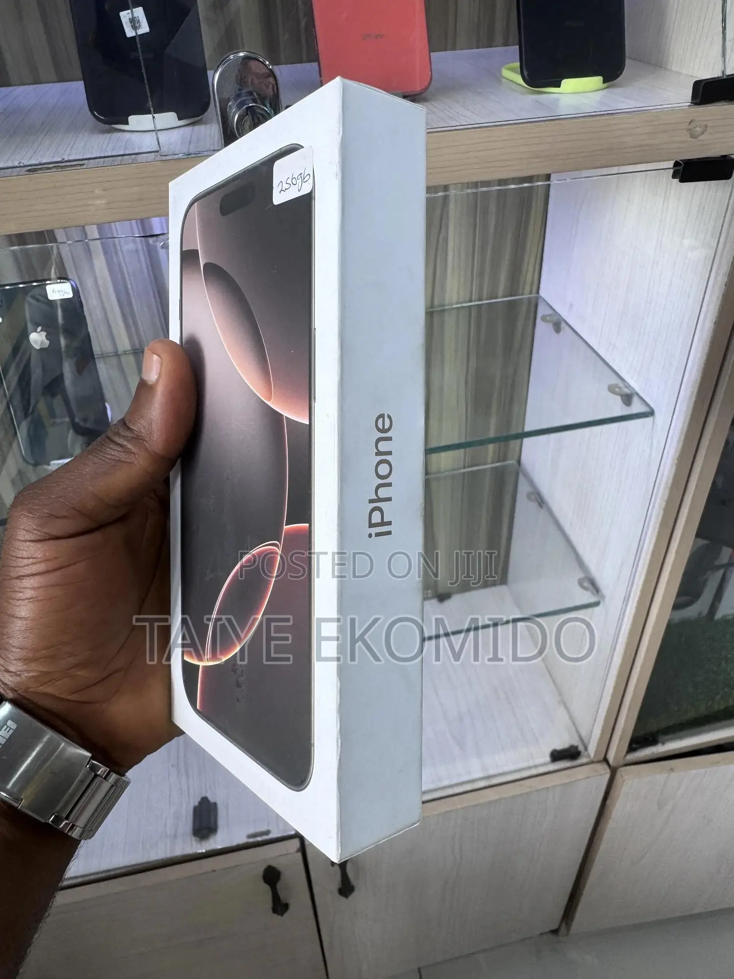 New Apple iPhone 16 Pro Max 256 GB