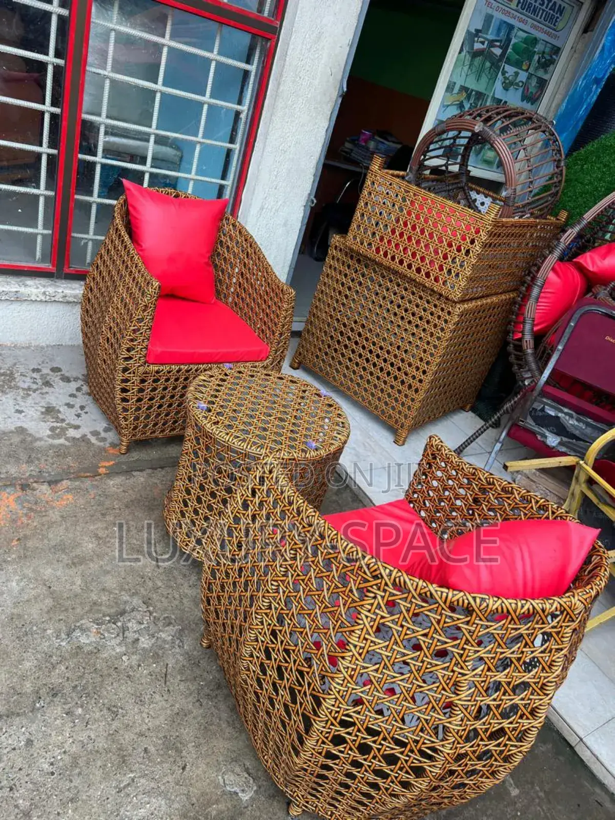 Classy Ratan Outdoor Me and U Set
