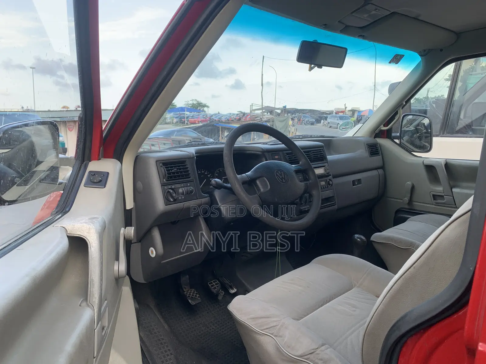 Volkswagen Transporter 2005 Red