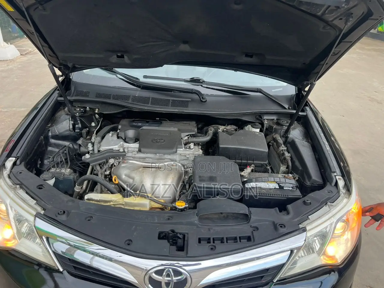 Toyota Camry XLE 4dr Sedan (2.5L 4cyl 6A) 2012 Black