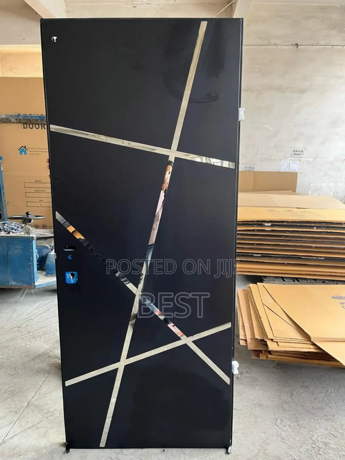 New Madrid Security Israel Door