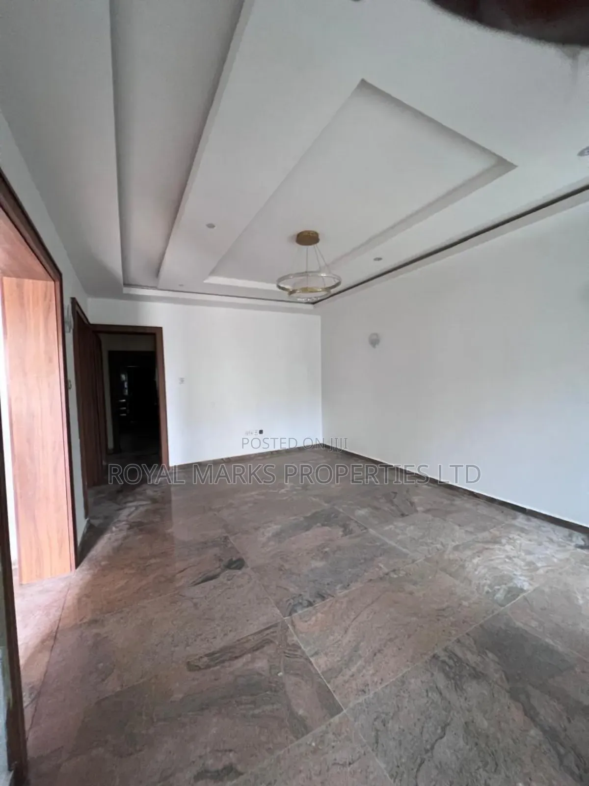 4bdrm Duplex in Durumi for sale