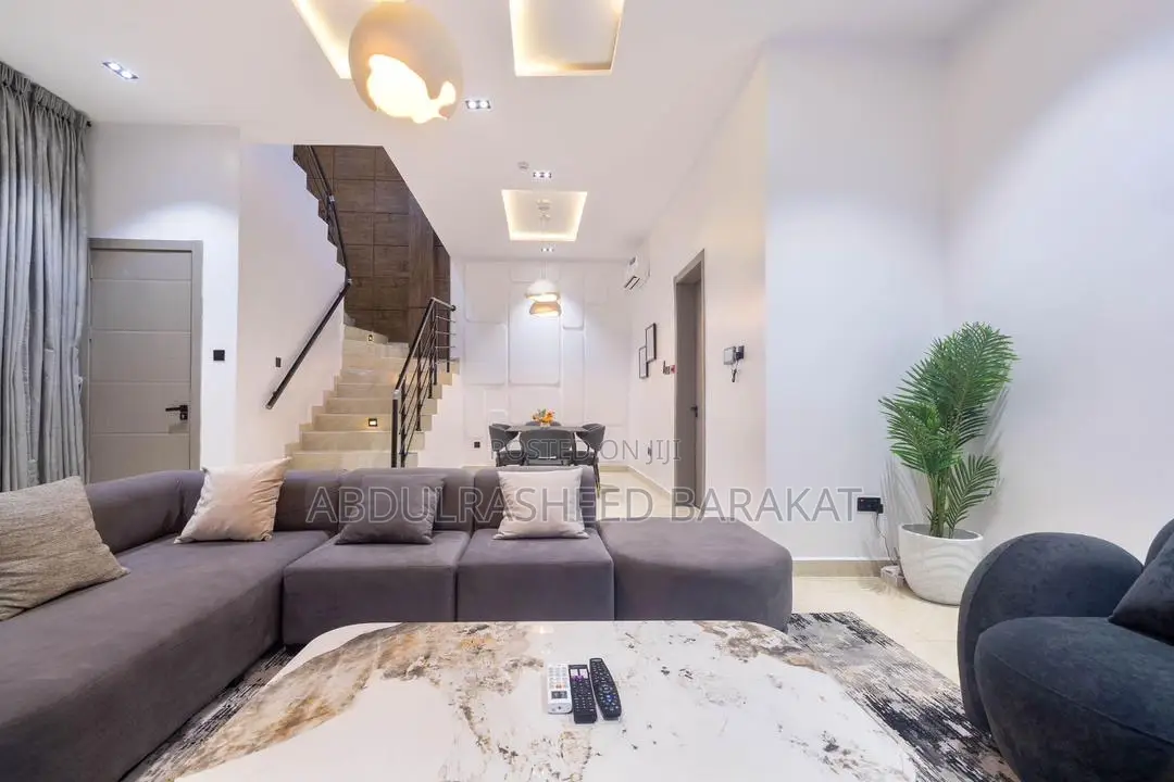 3 Bedroom Terrace With a Cinema Pool Gym Bathtub Rooftop Jacuzzi Ps5