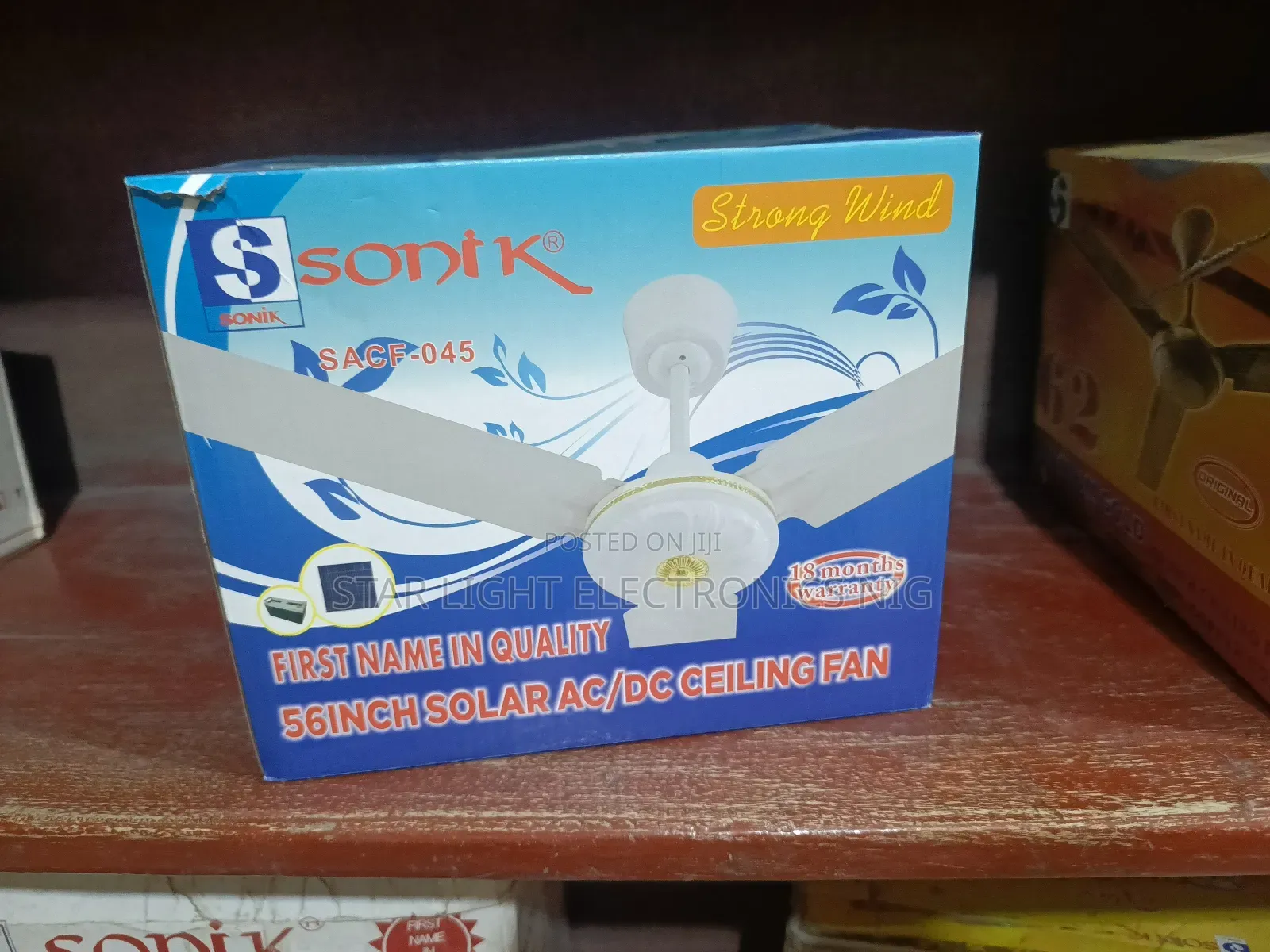 Dc Solar Ceiling Fan Sonik 56 Inches