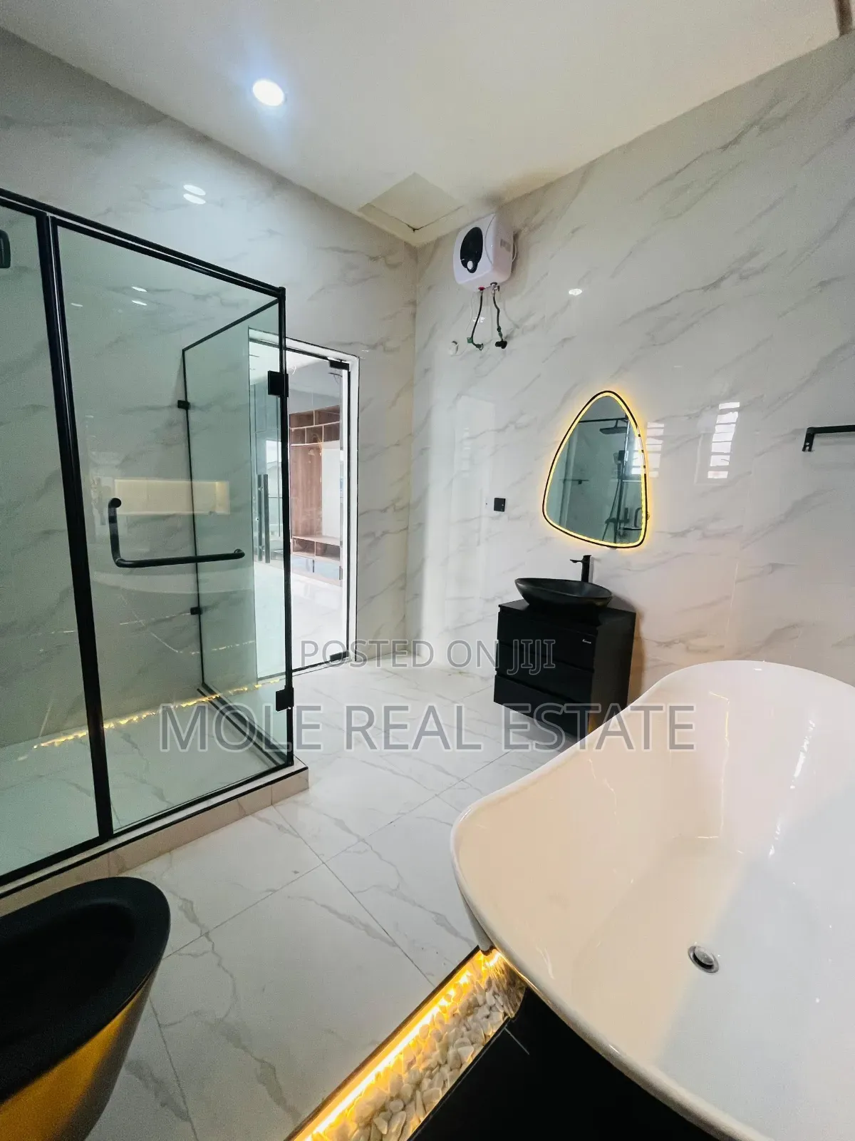 Furnished 4bdrm Duplex in Chevron, Lekki for sale