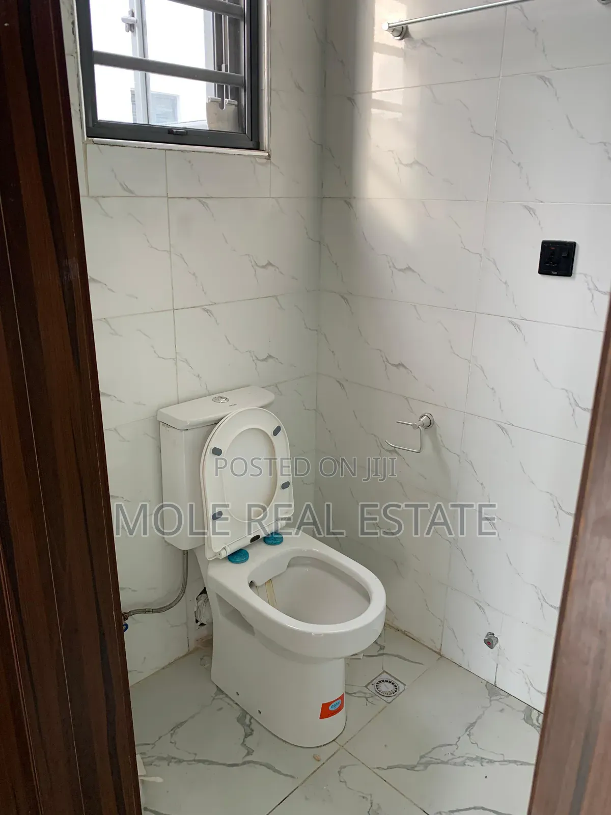 Furnished 5bdrm Duplex in Harris Drive, Lekki for rent