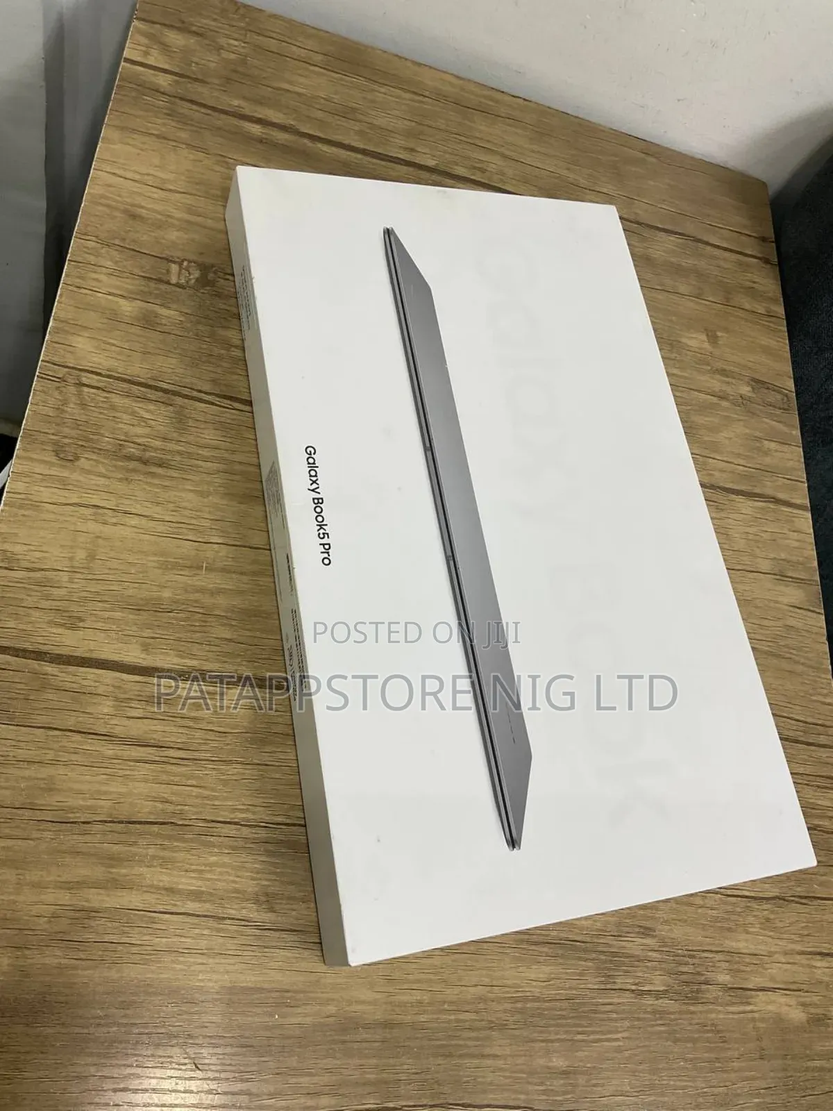 New Laptop Samsung 16GB Intel Core Ultra 7 SSD 1T