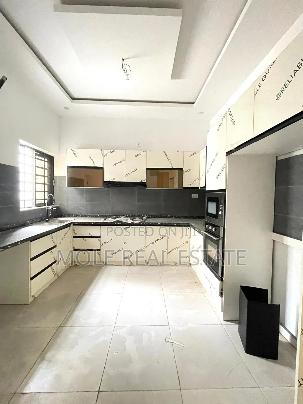 Furnished 2bdrm Block of Flats in Eko Pearl for sale